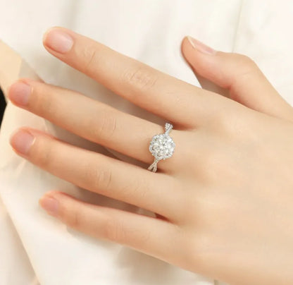 The Stellar Solitaire | Brilliant Moissanite & High-Carbon Stone Ring – S925 Sterling Silver